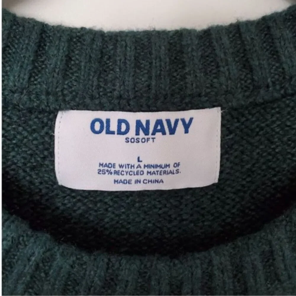 NWT Old Navy Reindeer Crewneck Sweater Dark Green Sz L Holiday Winter Cozy Cabin - Picture 7 of 8